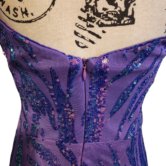 Love & Lemonade Sequin Off-the-Shoulder Gown - Picture 15 of 16